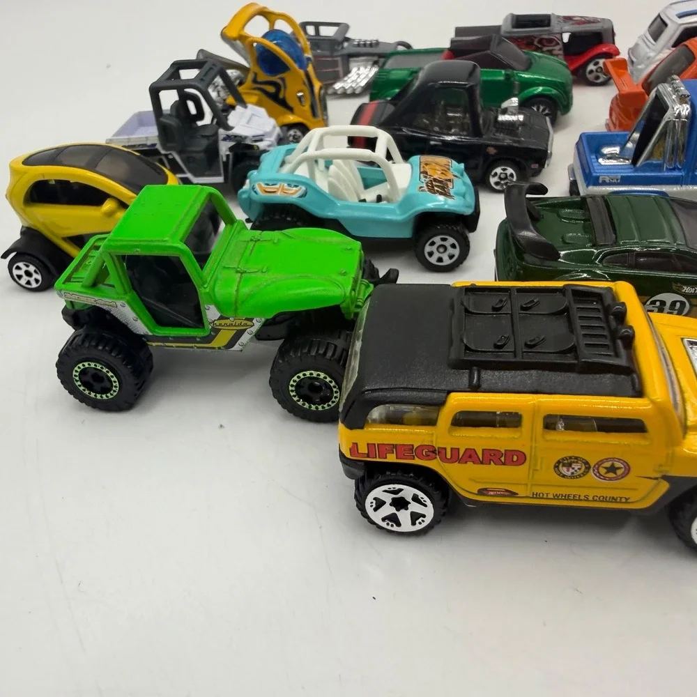 Hot Wheels Matchbox Diecast Car Lot 16pc Dodge Charger Toyota Supra Mini Used